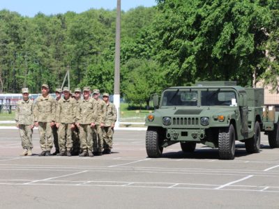 США передали Збройним Силам України два сучасні контрбатарейні радари класу AN/TPQ-36