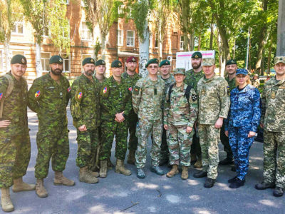 Експерти НАТО відвідали центри підготовки сержантського складу  