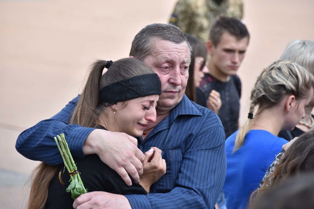 Із загиблим героєм Богданом Бігусом попрощалися на Хмельниччині