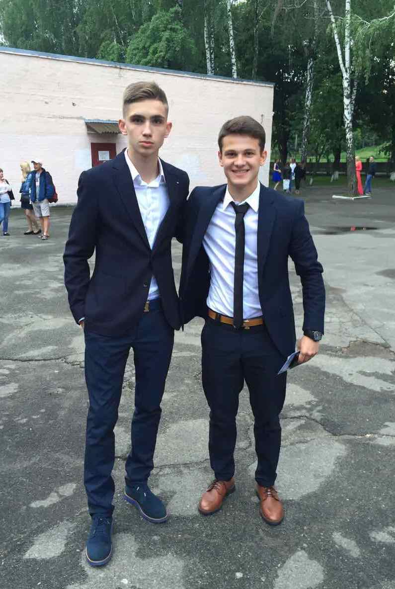 ЧЕМПІОН – СИН ГЕРОЯ