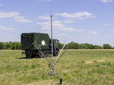 Військо отримало мобільний радіопеленгатор «Сектор Р-677»  