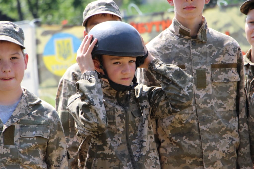Військово-спортивний вишкіл «Щит і меч» зібрав 140 дітей з усієї України