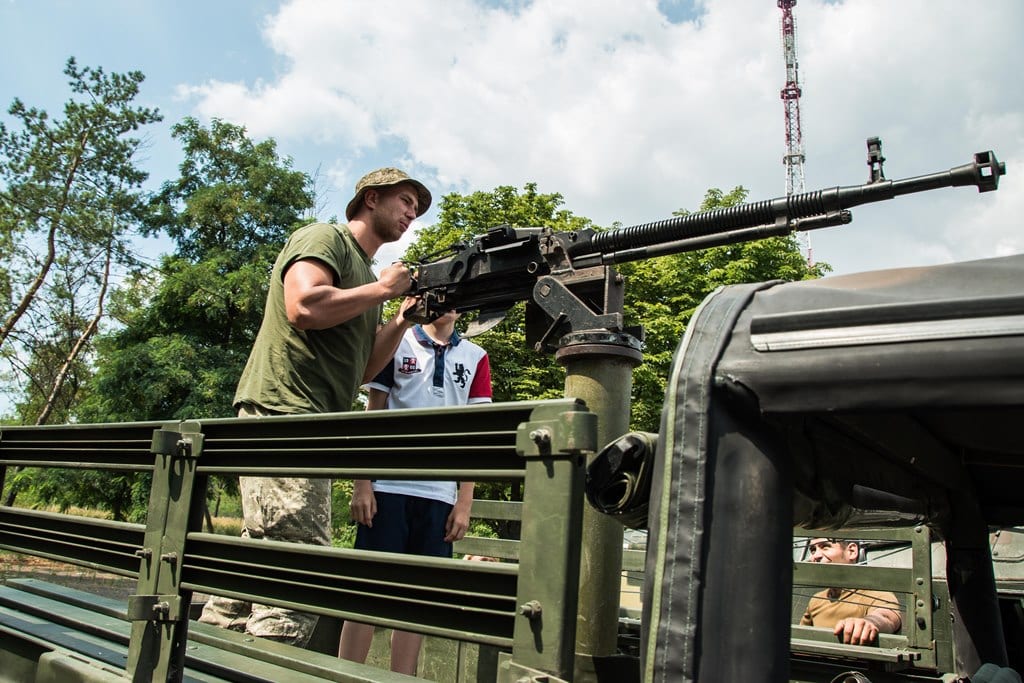 У прифронтовому Маріуполі відзначили День Військово-Морських Сил ЗС України