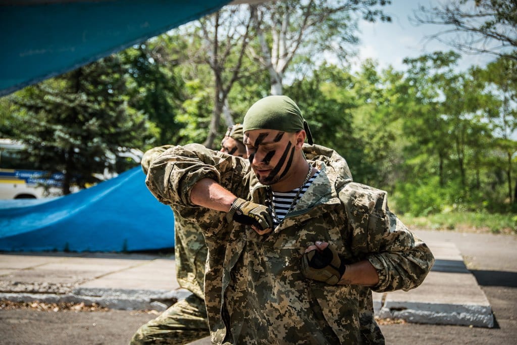 У прифронтовому Маріуполі відзначили День Військово-Морських Сил ЗС України