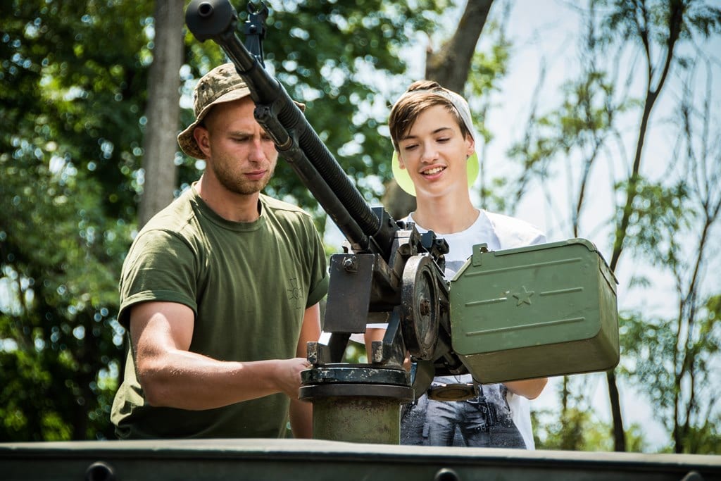 У прифронтовому Маріуполі відзначили День Військово-Морських Сил ЗС України