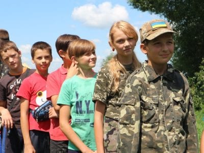 Військово-патріотичний збір-вишкіл об’єднав ветеранів АТО та дітей  