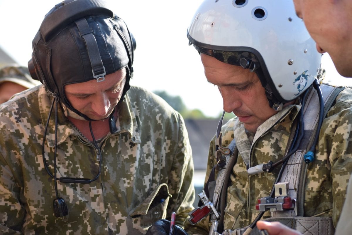 Нічні польоти бомбардувальників