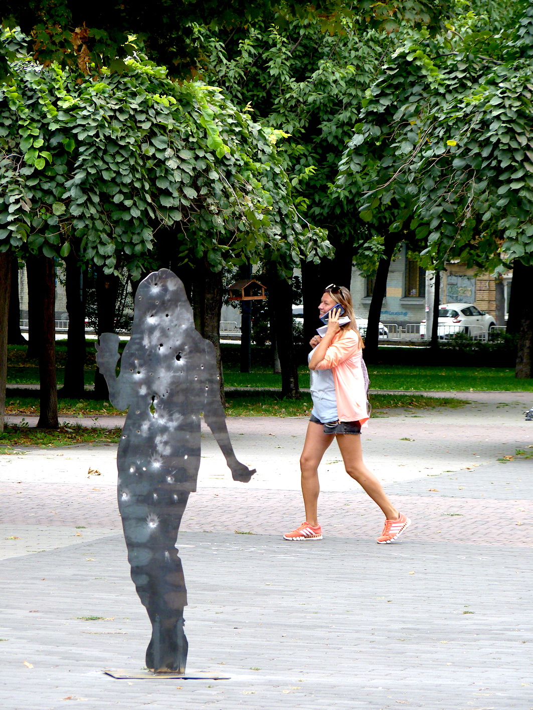 У Дніпрі відкрили артпроєкт “Війна поруч з нами”