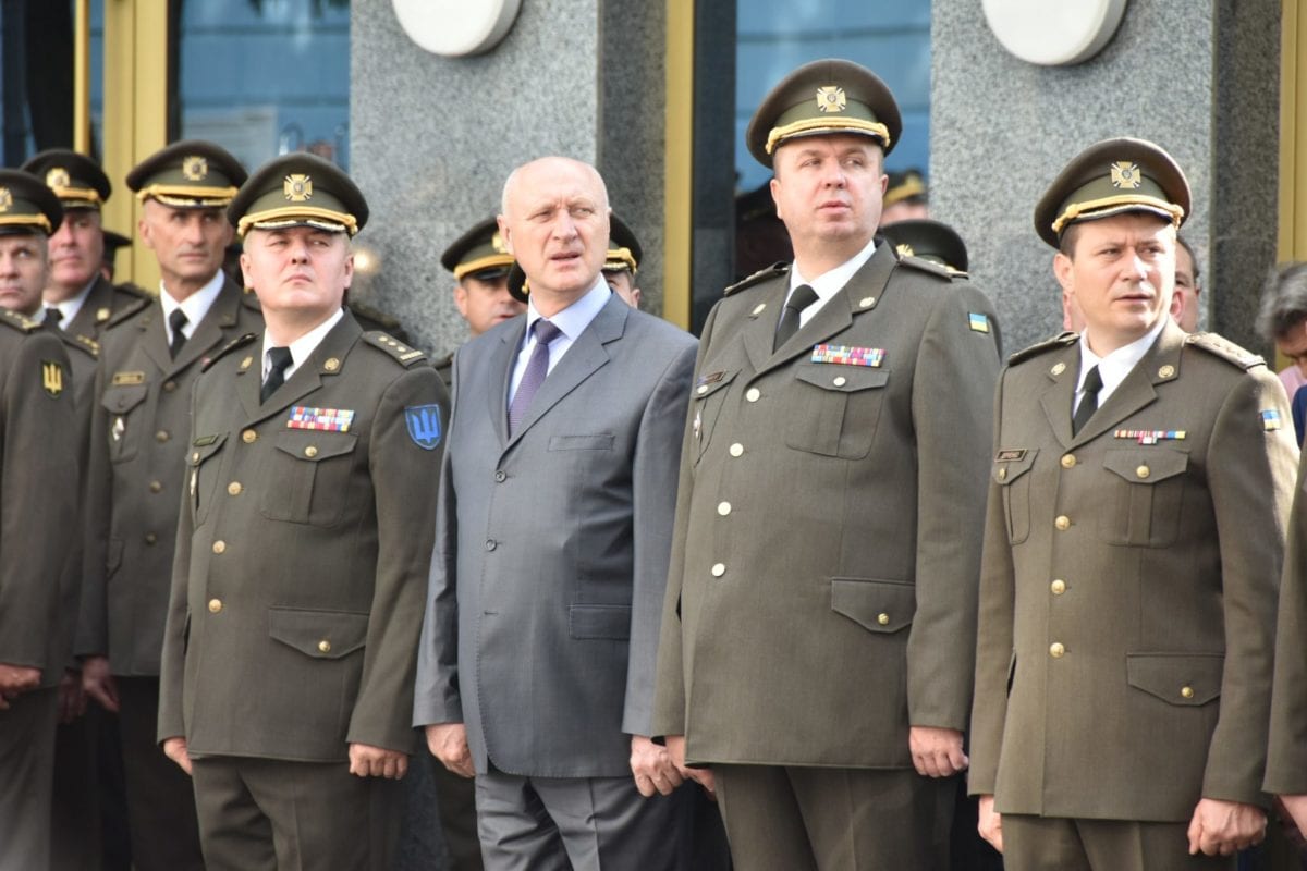 У Міністерстві оборони відбулася урочиста церемонія підняття Державного Прапора України