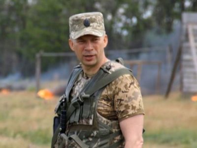 Президент призначив нових очільників операції Об’єднаних сил та Сухопутних військ ЗС України  