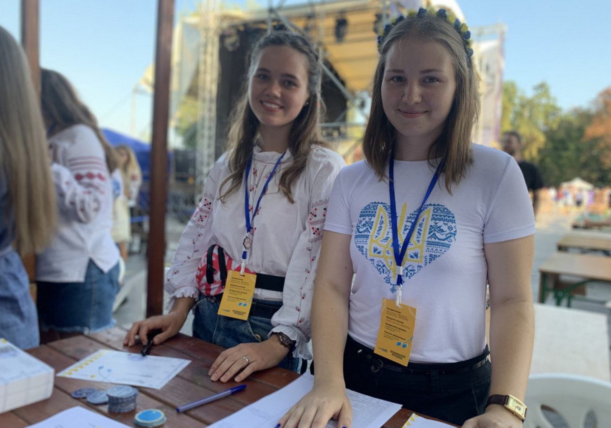 Як одесити біля Дюка змагалися у знанні української