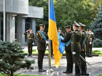 У Міністерстві оборони відбулася урочиста церемонія підняття Державного Прапора України  