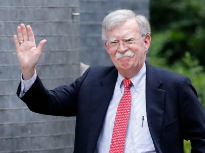 До України прибув Джон Болтон. Чого чекати від візиту  