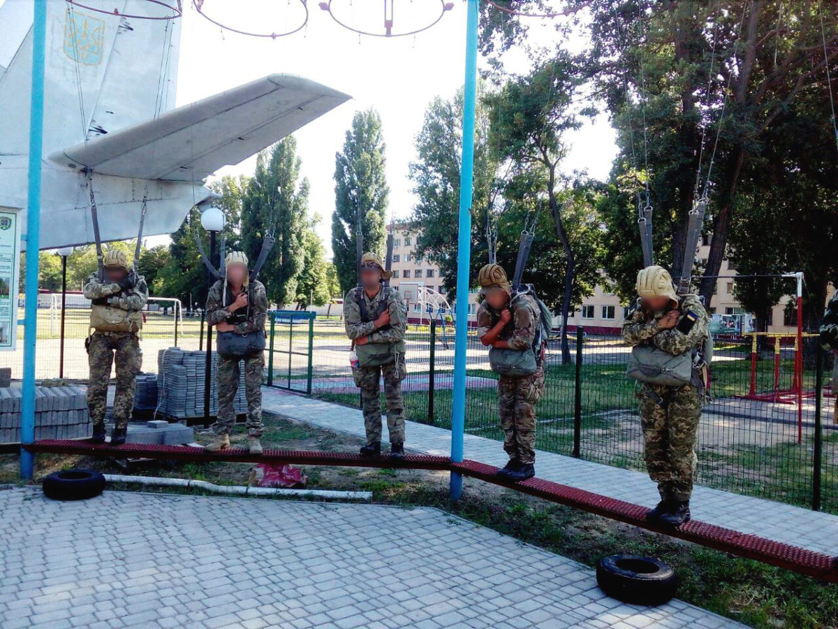 Розвідники з Одеси десантувалися на Тернопільщині