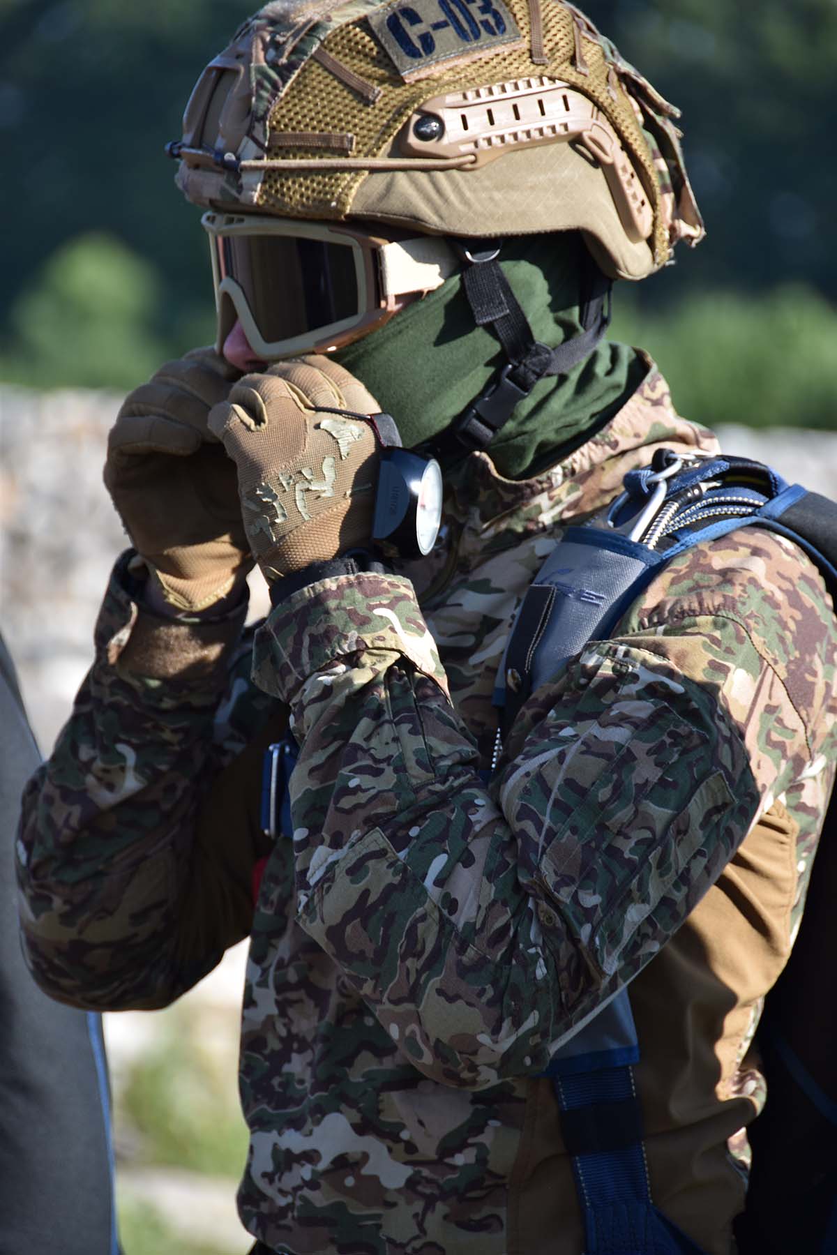 Нова українська парашутна система «Сокіл» на озброєнні у спецпризначенців