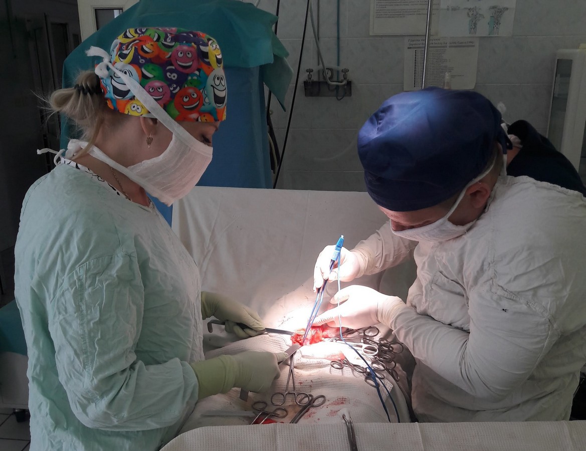 Операційна у госпіталі як лінія фронту: тут воюють за життя і перемагають!