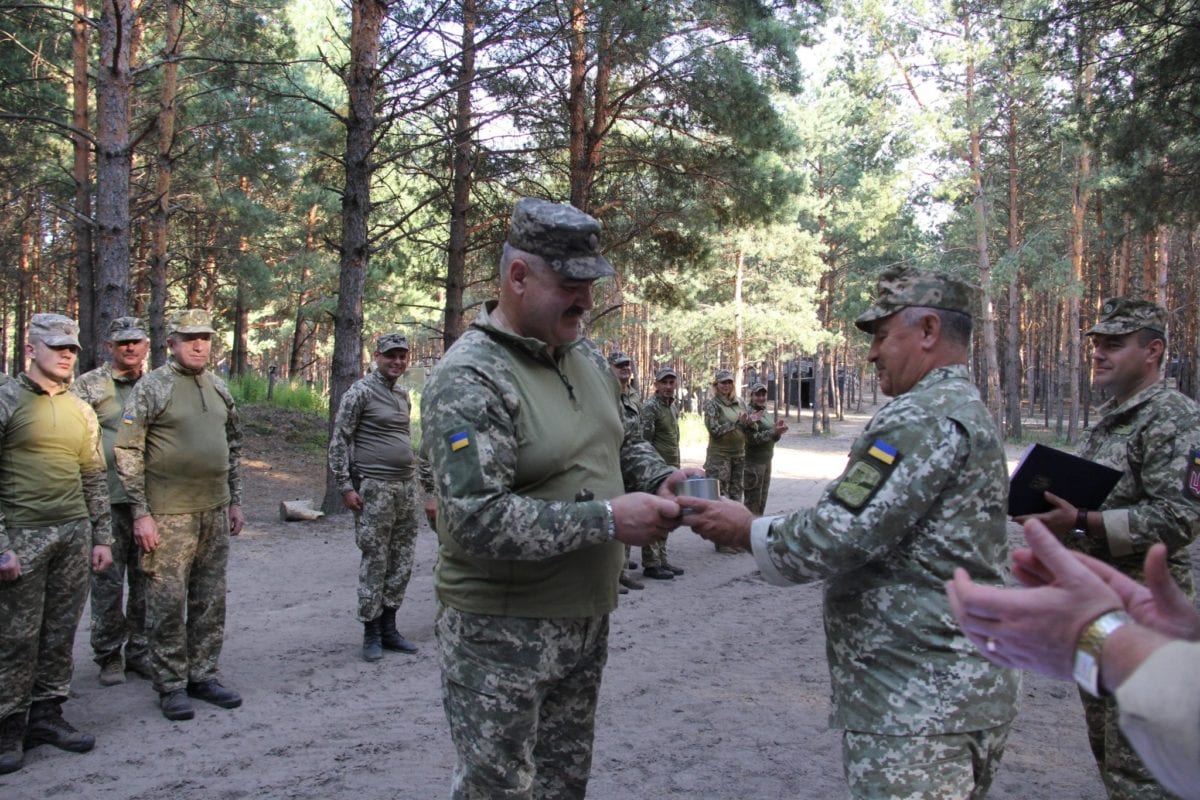 «НА ЧЕСТЬ ВЕЛИКОМУЧЕНИЦІ СУСАННИ ТАТКО ПРИ НАРОДЖЕННІ НАРІК МЕНЕ СЮЗАННОЮ»