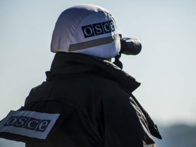 Антиукраїнський член ОБСЄ виїхав із країни  