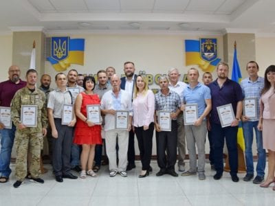 Учасники АТО/ООС із Миколаївщини отримали грошові сертифікати на розвиток власної справи  
