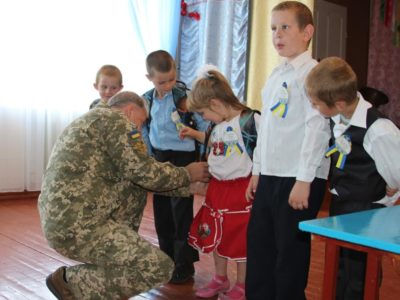 Військові медики привітали особливих учнів із початком навчального року