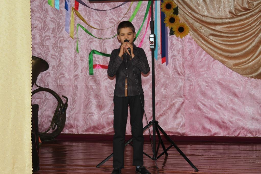 Військові медики привітали особливих учнів із початком навчального року