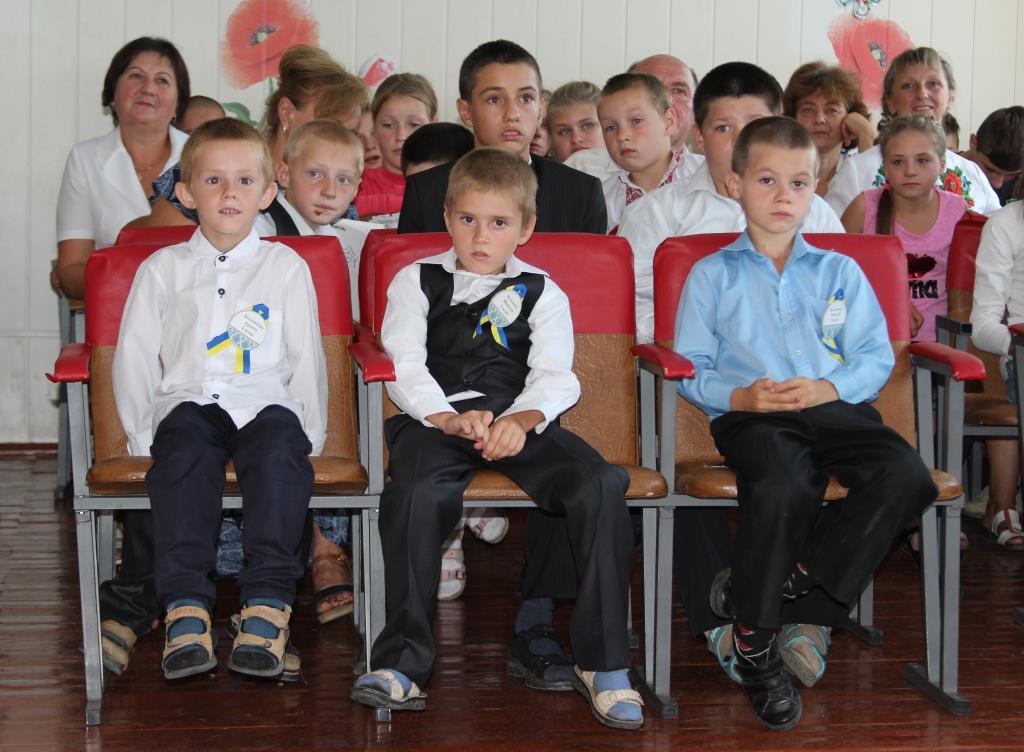 Військові медики привітали особливих учнів із початком навчального року