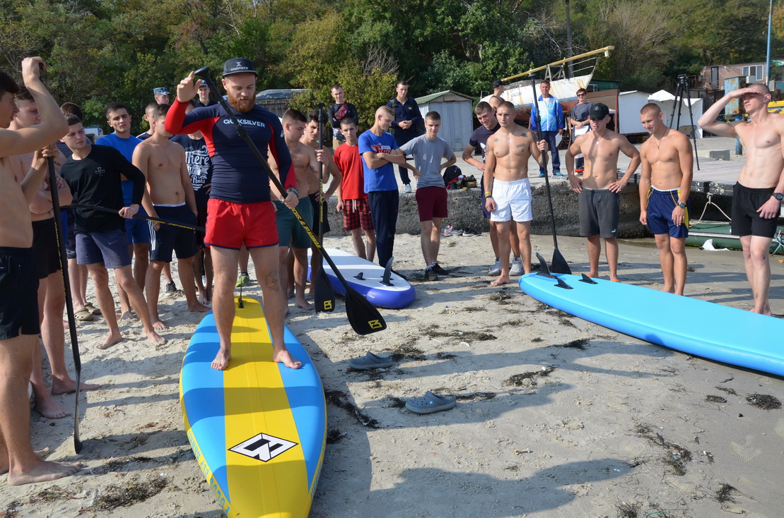 Курсанти Інституту Військово-Морських Сил вперше змагались на SUP бордах