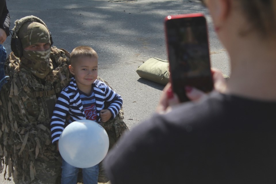 На Дніпропетровщині врочисто зустріли особовий склад окремого розвідувального батальйону Оперативне командування «Схід»