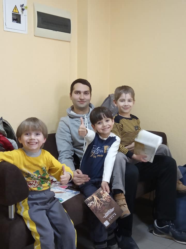 Володимир Сироватко після повернення з війни всиновив трьох хлопчаків
