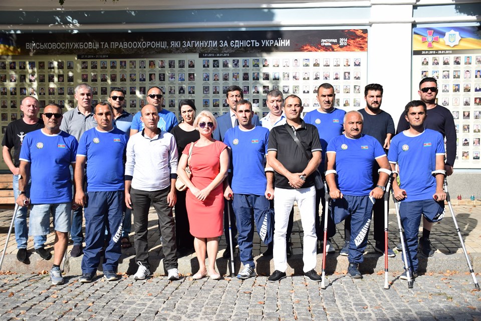 Азербайджанські ветерани поклали квіти до Стіни пам’яті та запросили ветеранів АТО до участі у Чемпіонаті Європи-2020