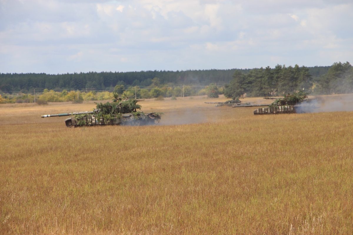У ході бою танкісти активно застосовували різні способи пересування: «каскад», «вісімка», «карусель»