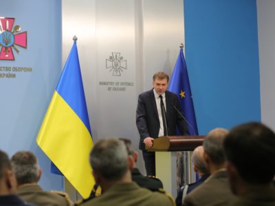 Андрій Загороднюк провів брифінг для представників військово-дипломатичного корпусу  