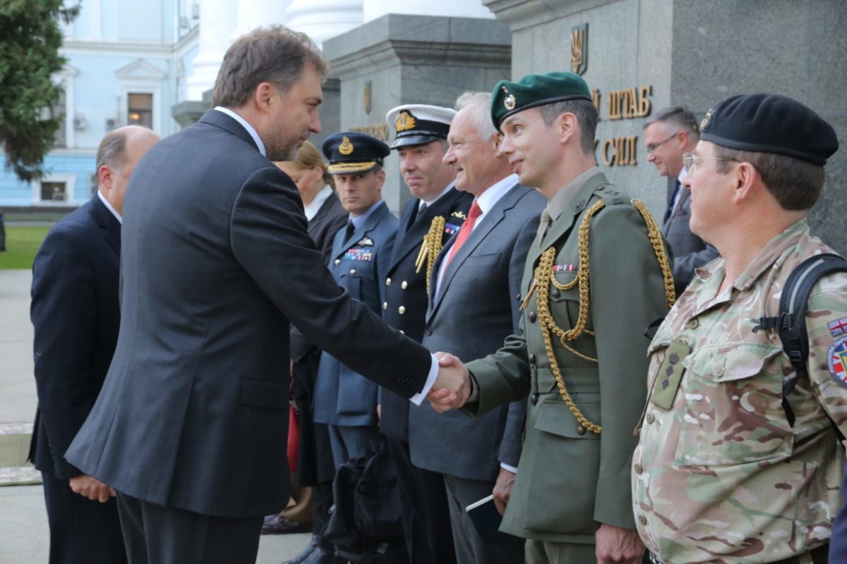 Делегація Міністерства оборони Великої Британії перебуває з робочим візитом в Україні