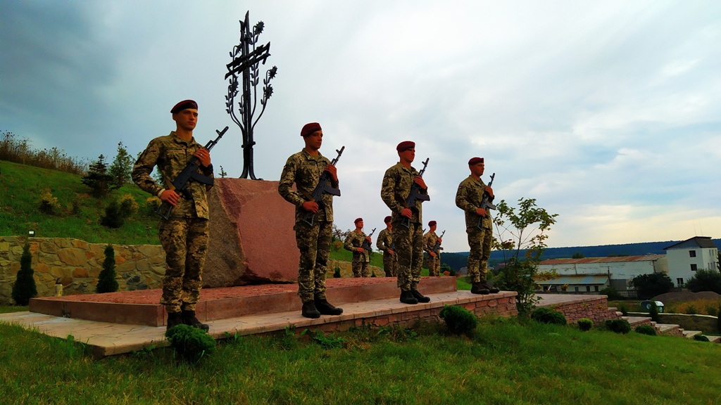 Як львівські десантники на пироги їздили!