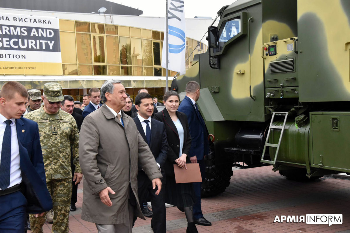 Президент України на виставці «Зброя та безпека – 2019»