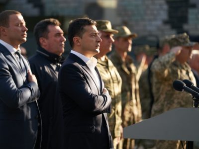 Володимир Зеленський: Україна – незалежна, унітарна й демократична держава, а хто не згоден з цим – матиме справу з нашими захисниками  