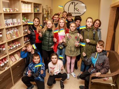 Діти воїнів АТО/ООС з Чернігівщини завітали до Посольства України в Латвії  