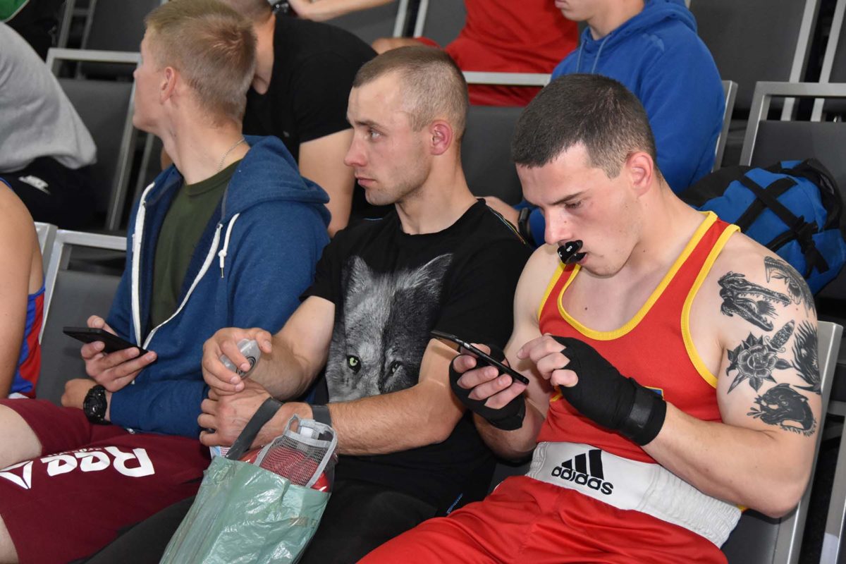 До Хмельницького на три дні приїхали найкращі боксери Сухопутних військ