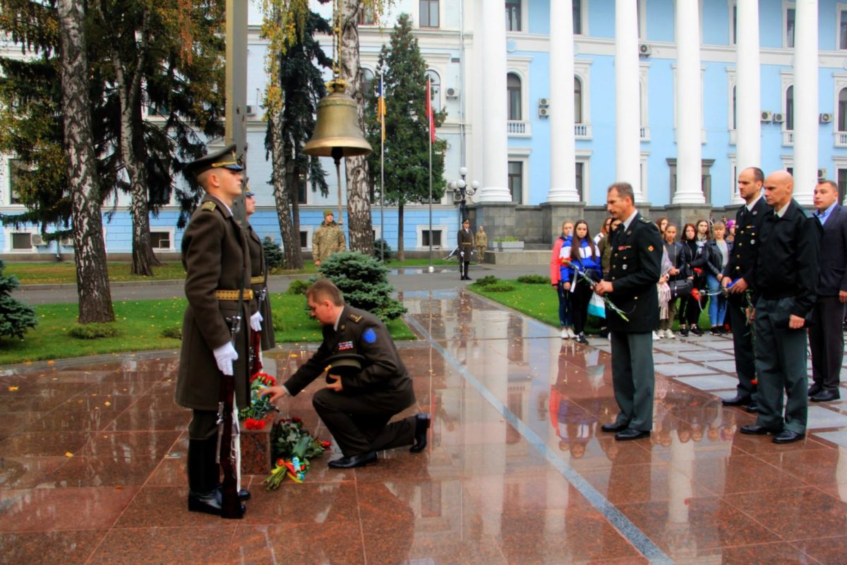 В Міністерстві оборони вшанували загиблих Українських Захисників
