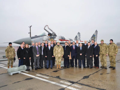 Бойова авіація освоює стандарти НАТО