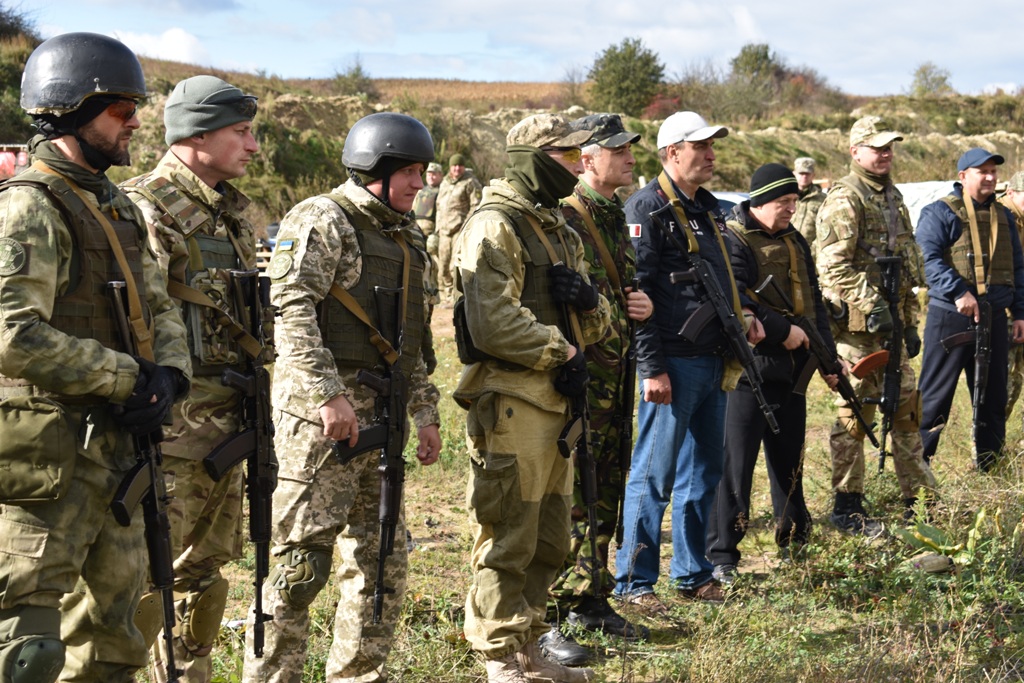 Резервісти Західної України змагалися у тактичній швидкісній стрільбі