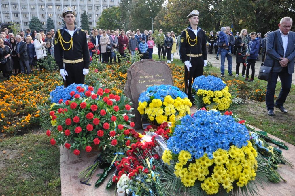 Ліцеїсти-моряки присягнули на вірність Україні