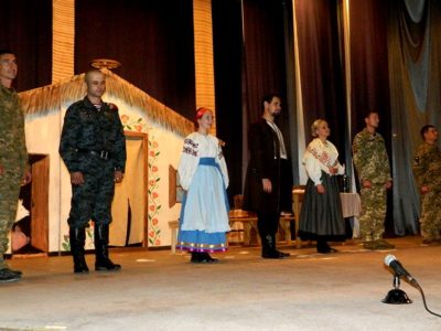 Мистецьке повернення на схід: як ветерани-актори гастролюють в містах Донбасу  