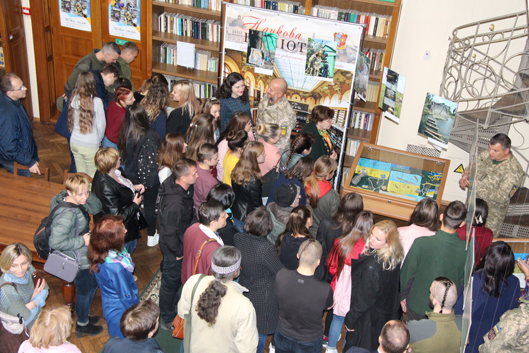 Військові журналісти АрміяІnform стали співорганізаторами унікальної виставки «Цивілізаційна війна України»