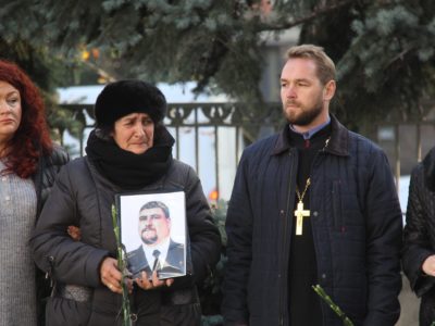 «Мого сина погребли у нерідну землю»  