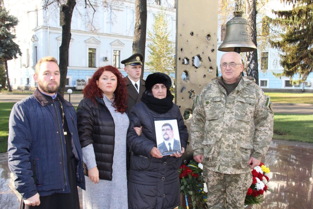 «Мого сина погребли у нерідну землю»