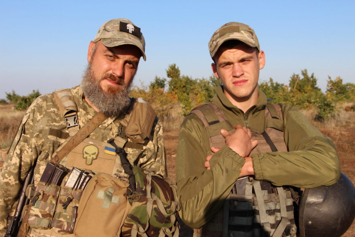 Під Попасною дві родини на одній позиції боронять Україну