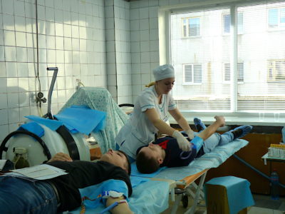 Акція «Подаруй життя героєві»: як дніпряни рятували поранених захисників України