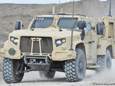 Литва закупить у США 200 бойових броньованих автомобілів  