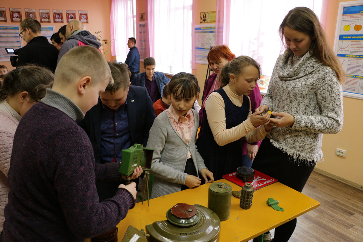 «Один рік війни – десять років розмінування»